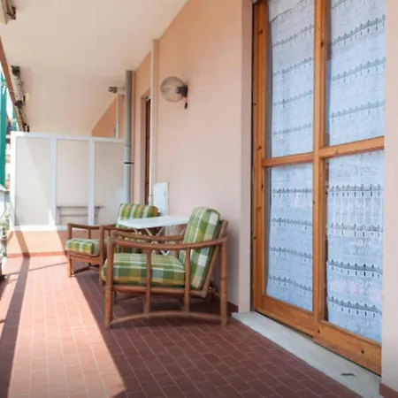 Apartment Nervia 52